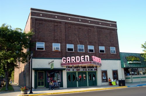 Garden Theatre - SUMMER 2003